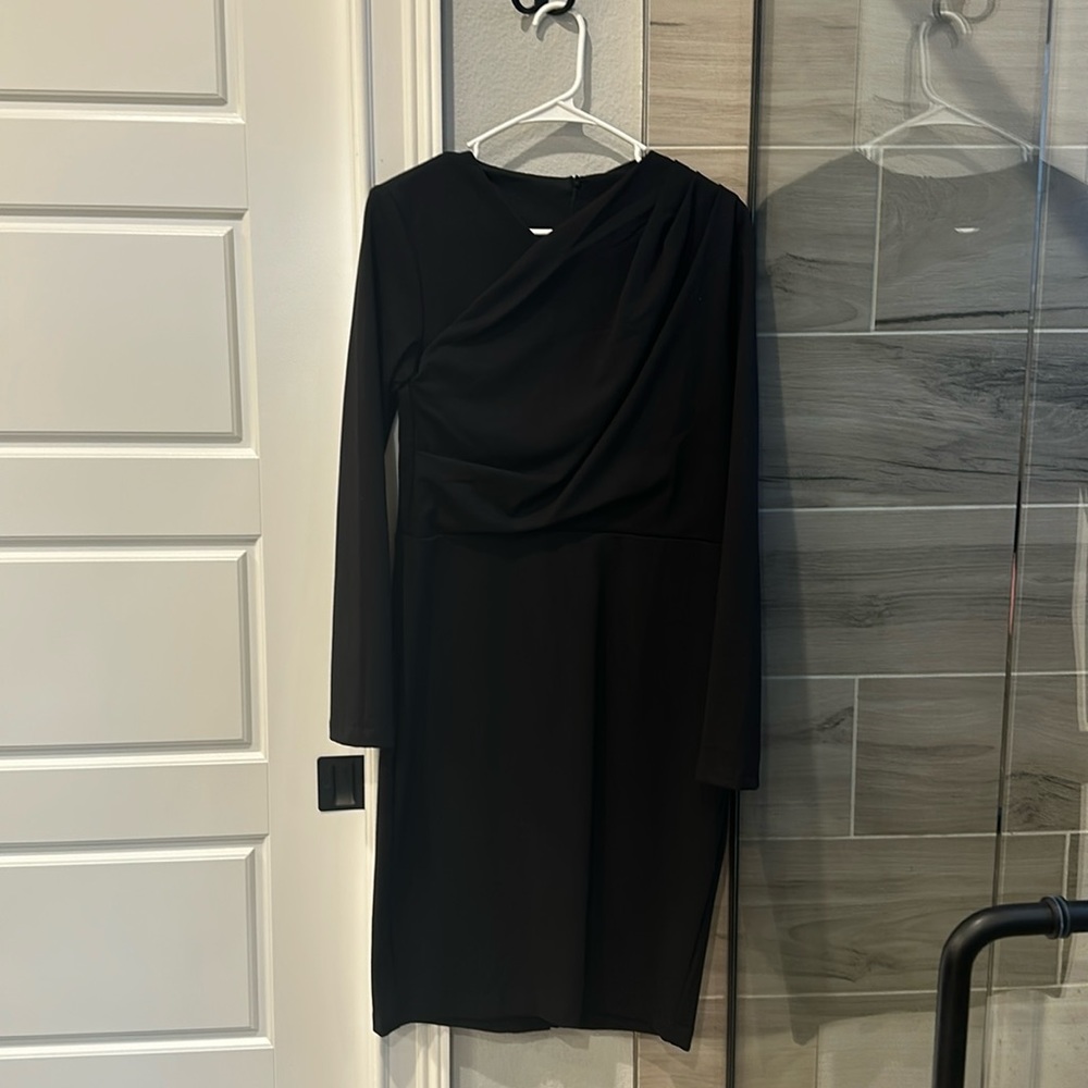 Black dress from Stitch Fix. Great for fall or winter. High quality!